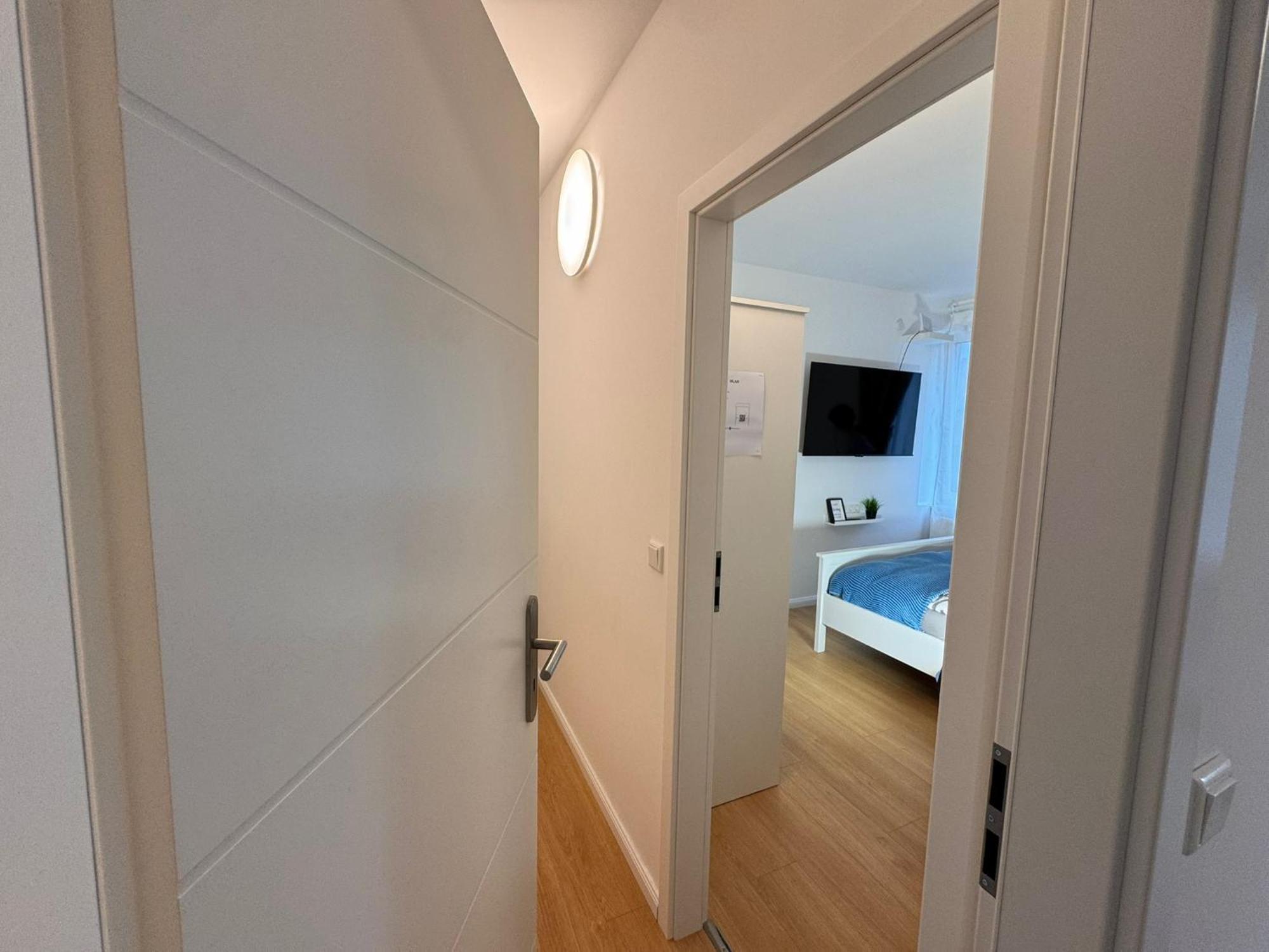 Fc-Apartmenthaus Falkensee Mit Grossem Garten Und Pkw Stellflaechen Экстерьер фото