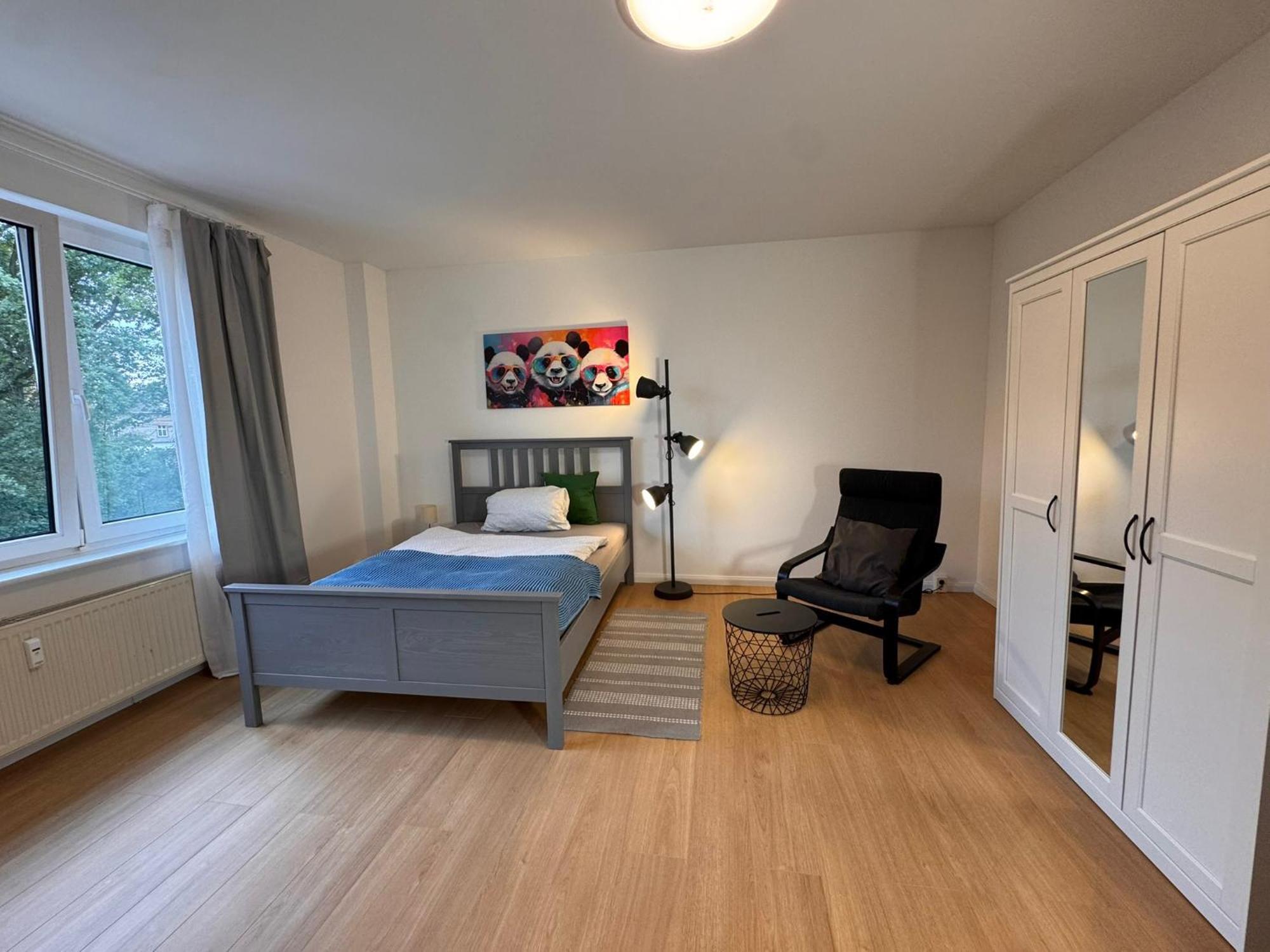 Fc-Apartmenthaus Falkensee Mit Grossem Garten Und Pkw Stellflaechen Экстерьер фото